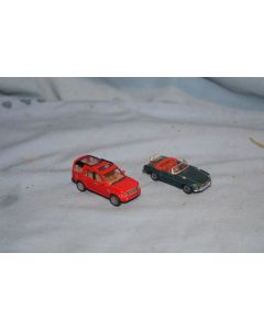 '00' Scale 2 Die-cast Cars [MGB & Landrover Discovery 