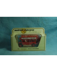 Matchbox Yesteryear Y-23 AEC 'S' Type Omnibus 'Schweppes' [General] ( Boxed)*